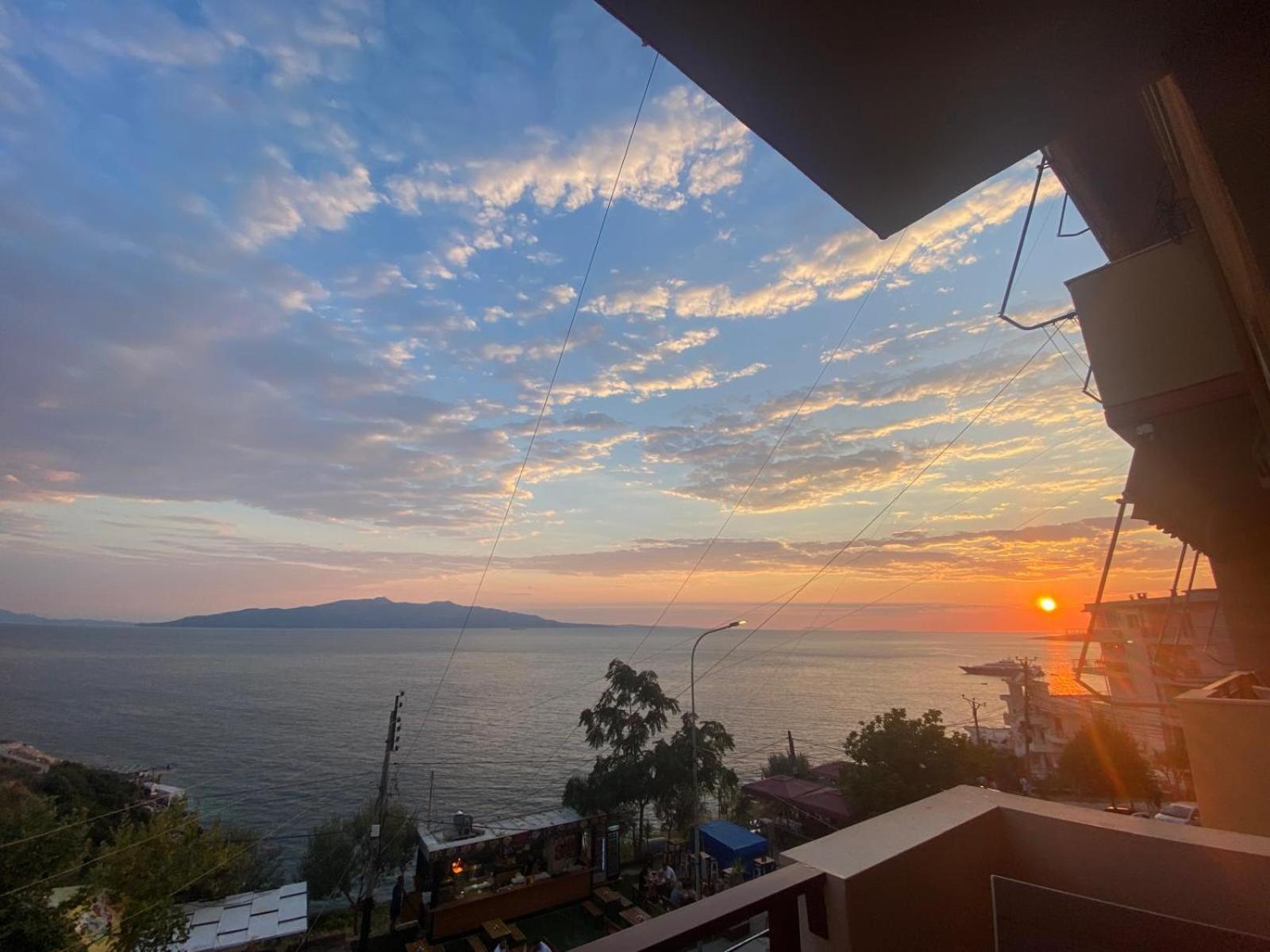Del Mar Sea View Apartment Saranda Dış mekan fotoğraf