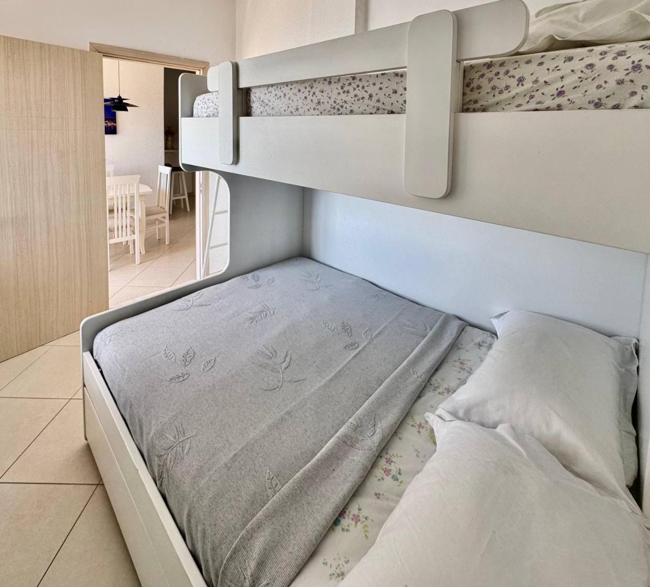 Del Mar Sea View Apartment Saranda Dış mekan fotoğraf