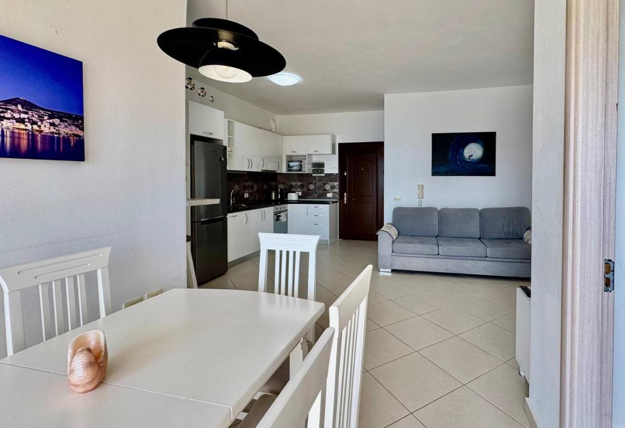 Del Mar Sea View Apartment Saranda Dış mekan fotoğraf